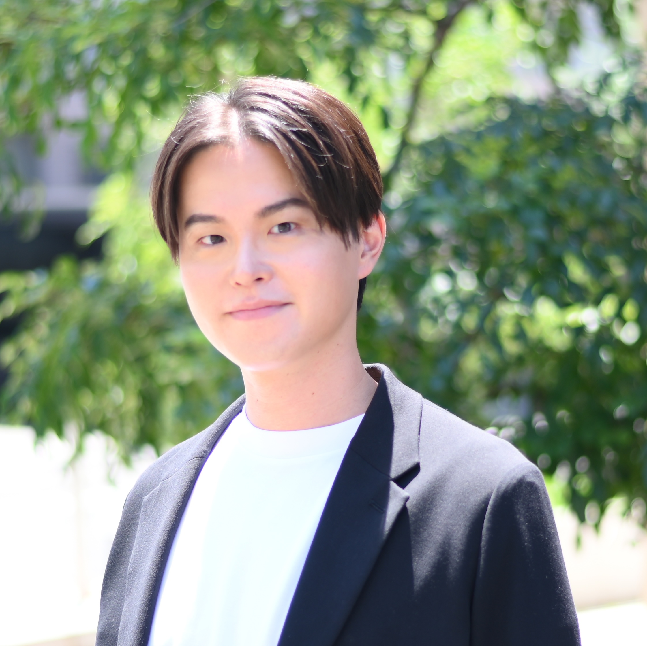 槙 優真